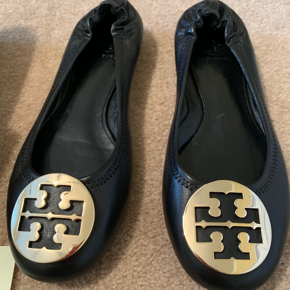 Tory Burch reva flats excellent condition 8.5